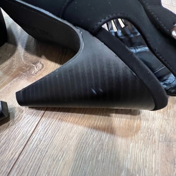 Hot Tomato Black Cage Cone Heel Sandals - Picture 9 of 16